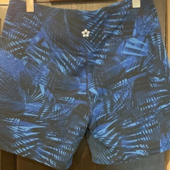 Tuff Athletics  Shorts Sz XXL (2X) - Picture 3 of 4